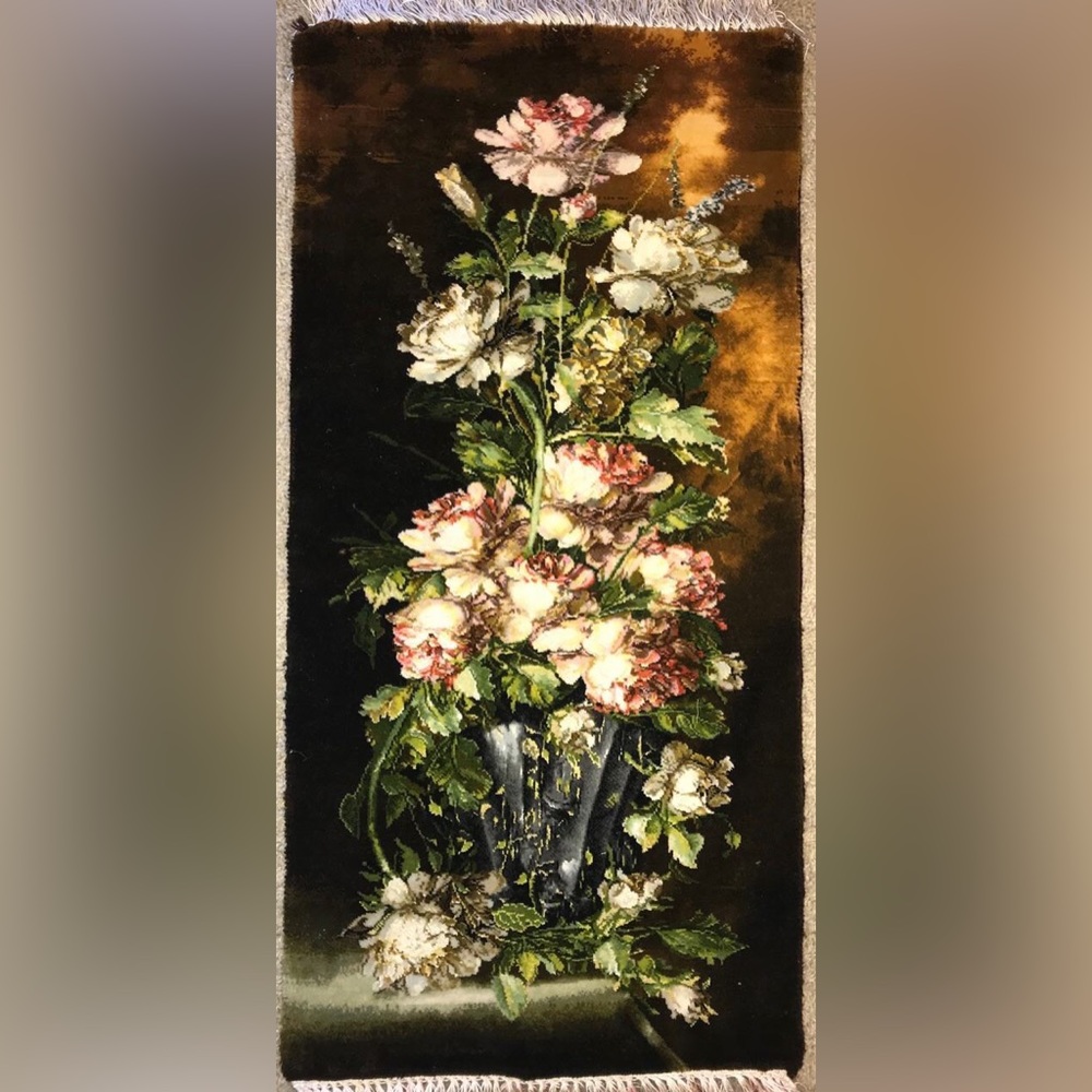 Hand made carpet for wall decoration